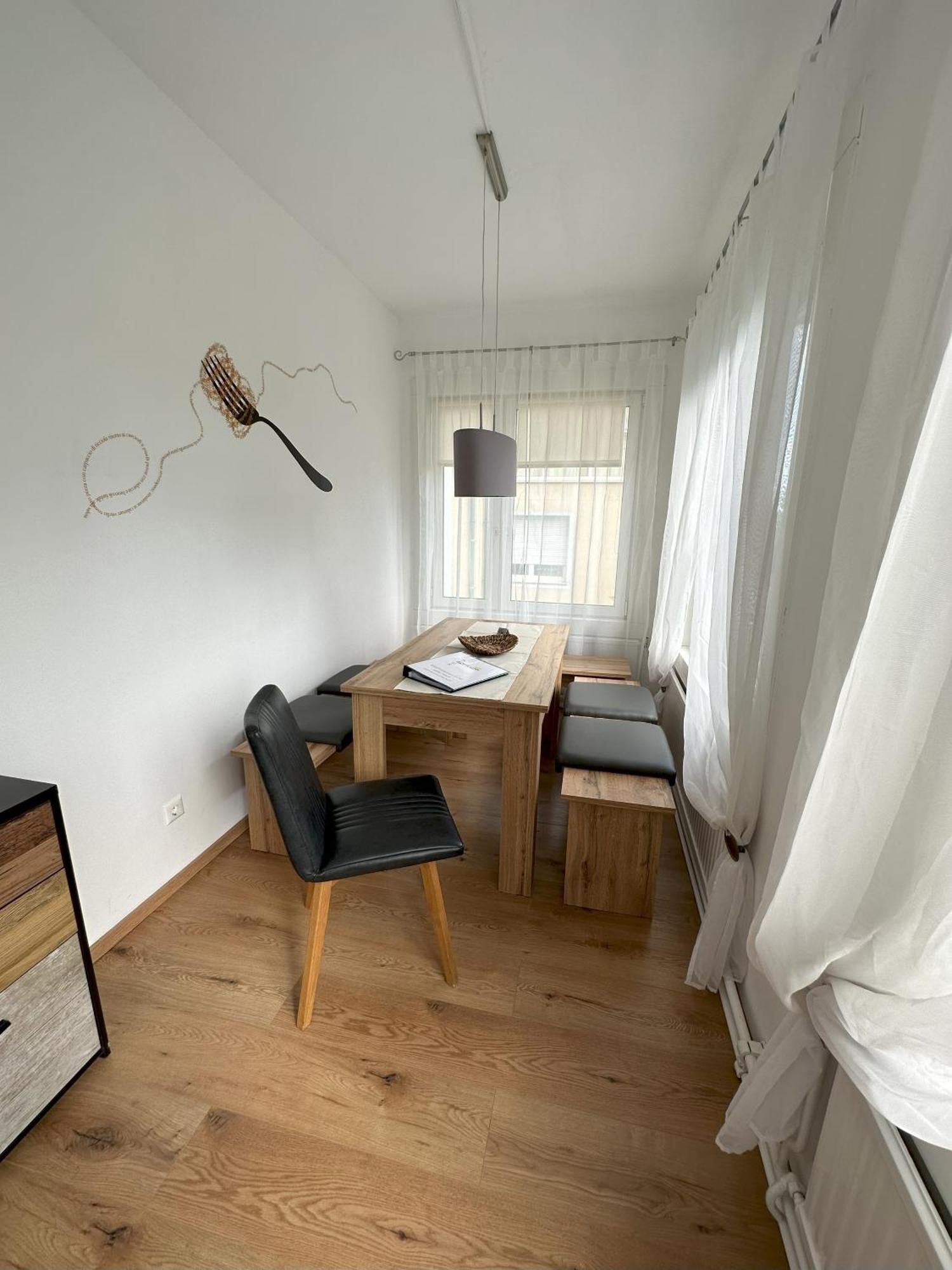 Haus Apricum - Schoen Wohnen & Gratis Parken Вена Экстерьер фото