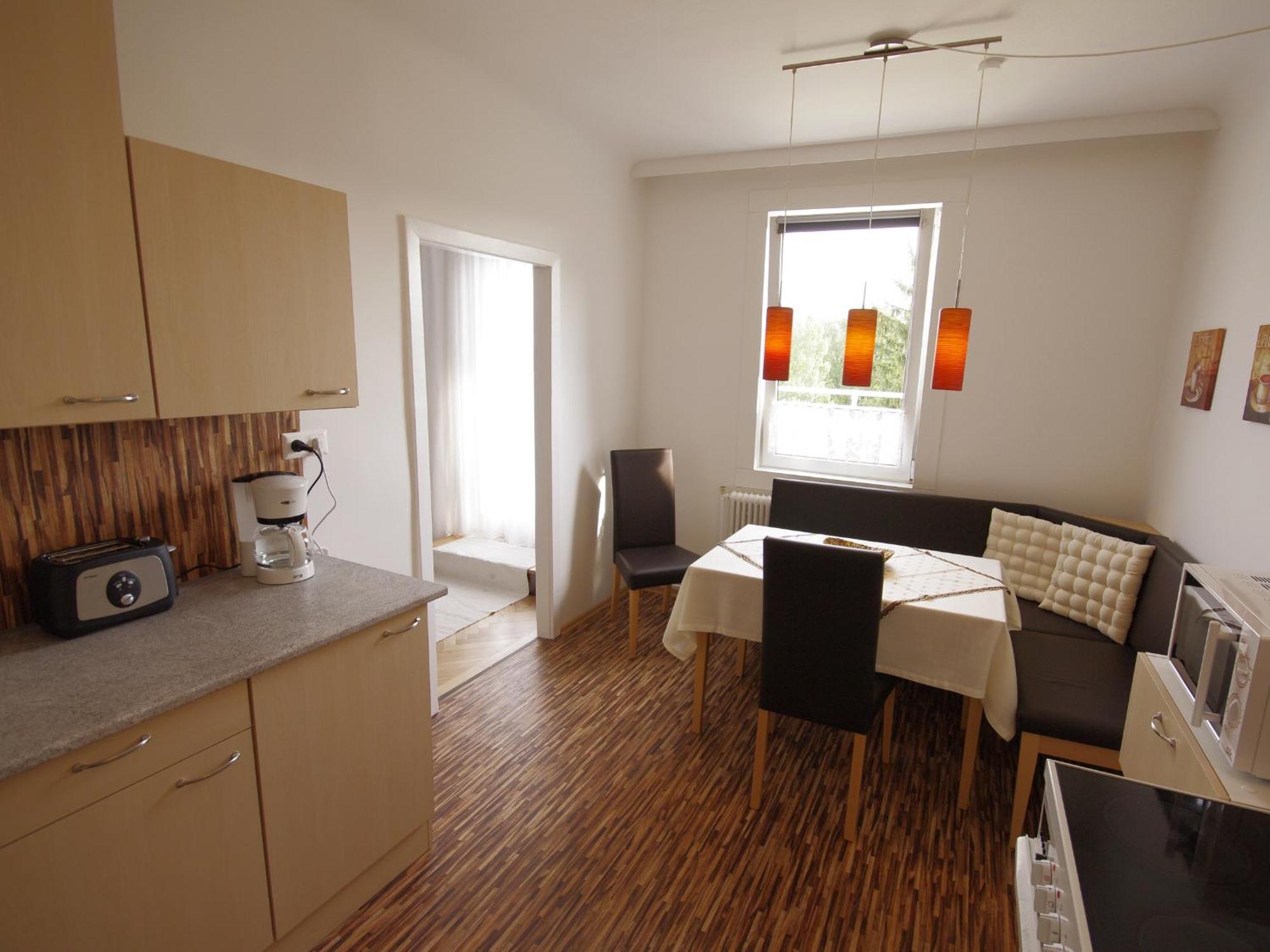 Haus Apricum - Schoen Wohnen & Gratis Parken Вена Экстерьер фото